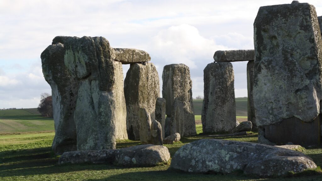 stonehenge-engand