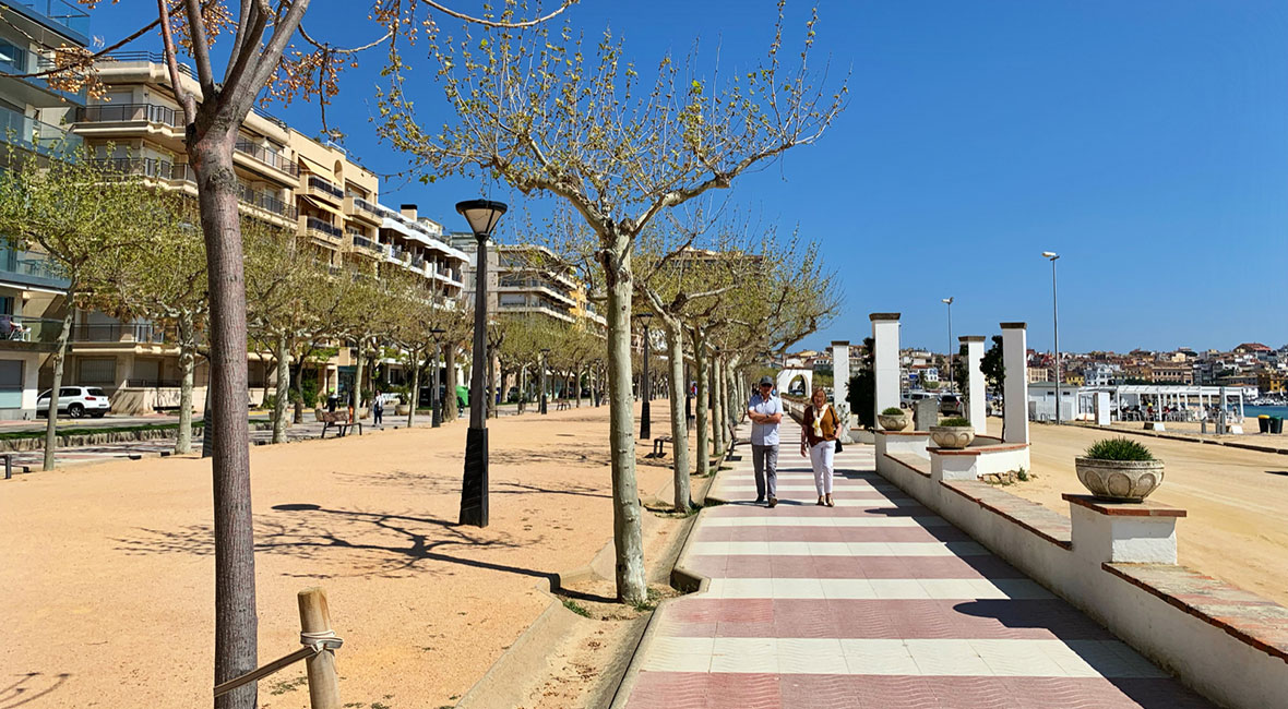 strandpromenad palamos