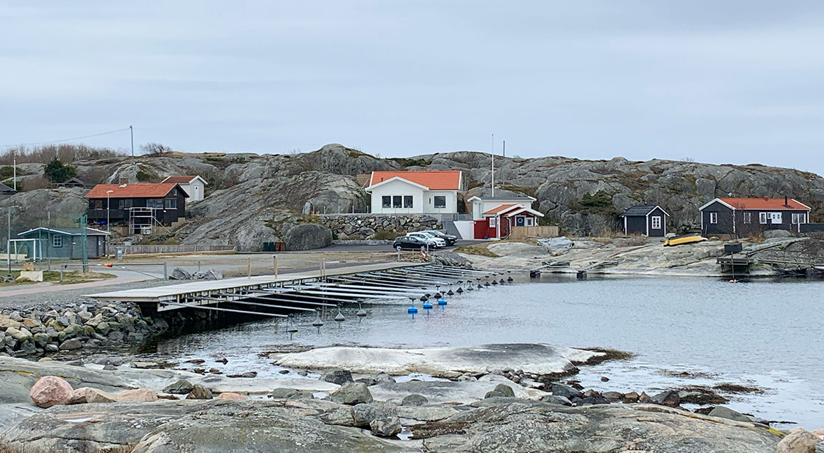 Mindre hamn på Fotö